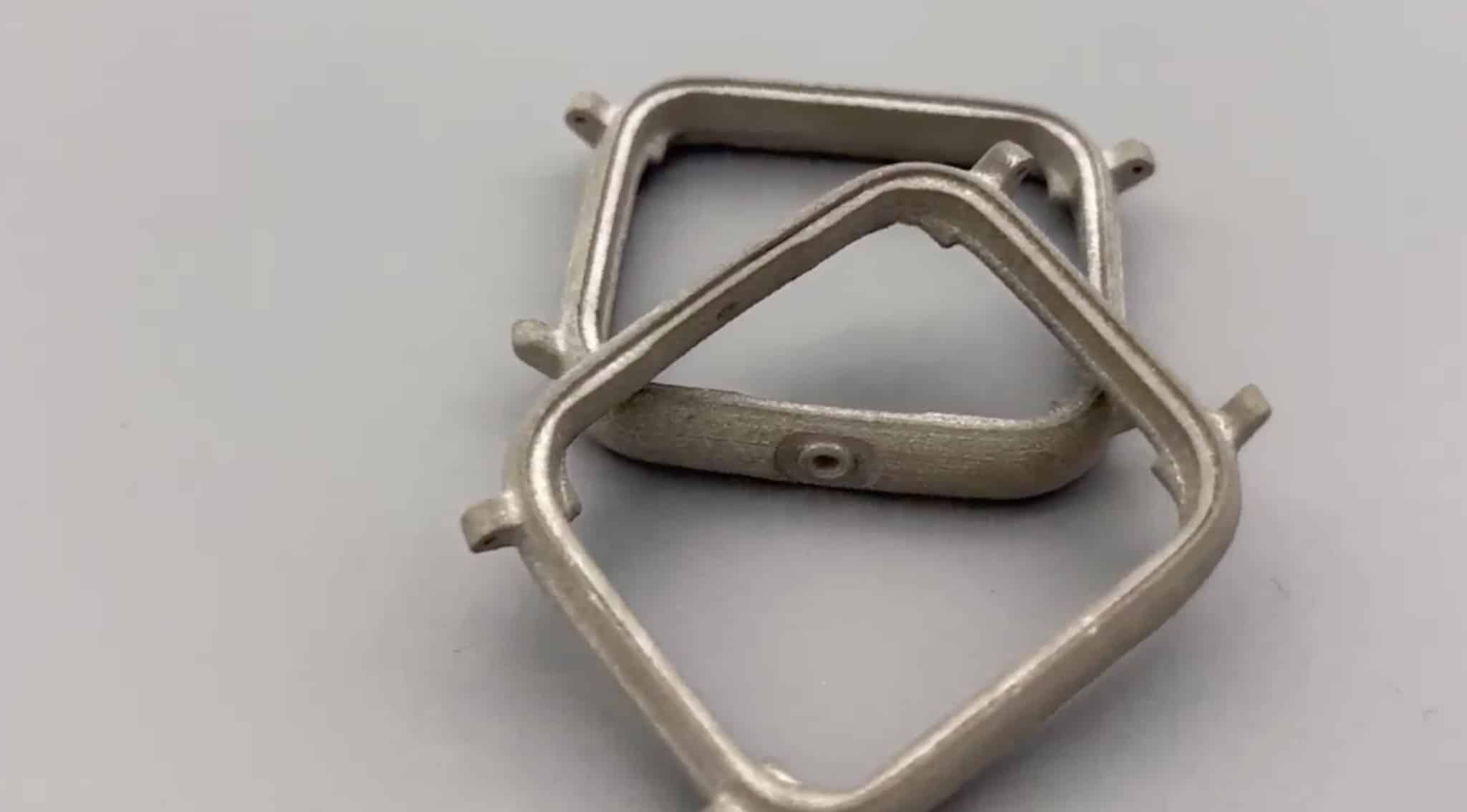 Apple's aluminum Binder Jetting 3D printing process for iPhone chassis