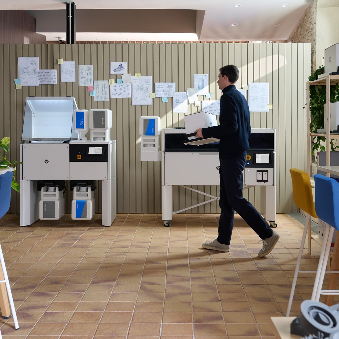 HP MJF 1200 in clean industrial setting demonstrating production-ready capabilities